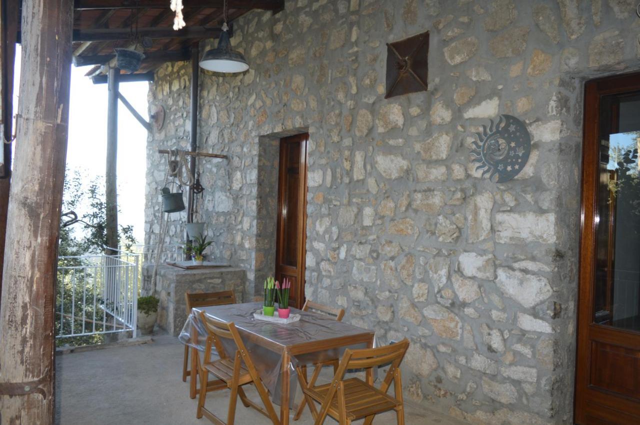 Villa La Petra Vico Equense Exterior foto